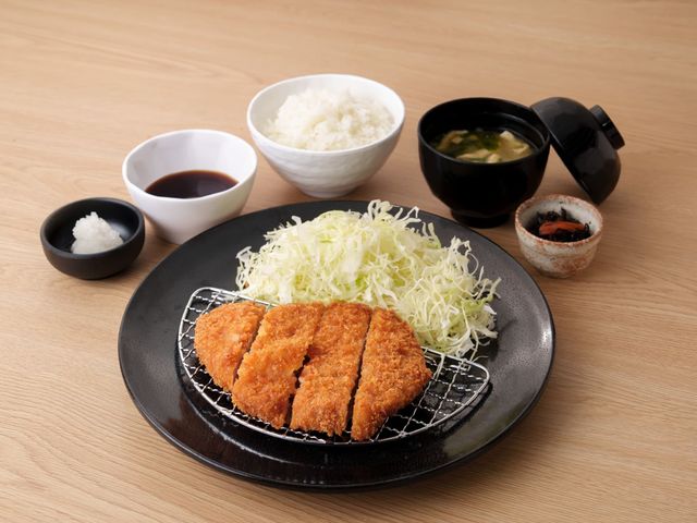 ���[�J�[�Y�z�e���F�{���