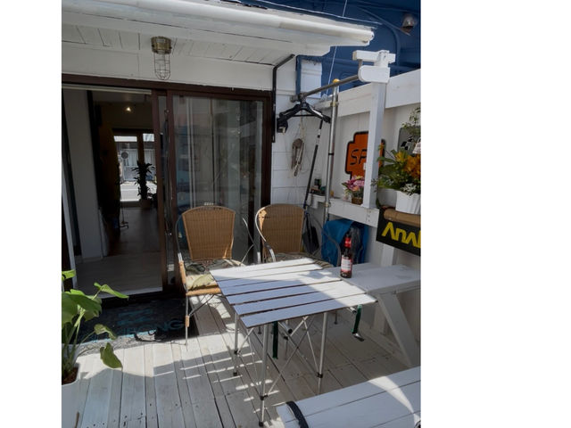 KAISERS STAND BY SURF CAFE