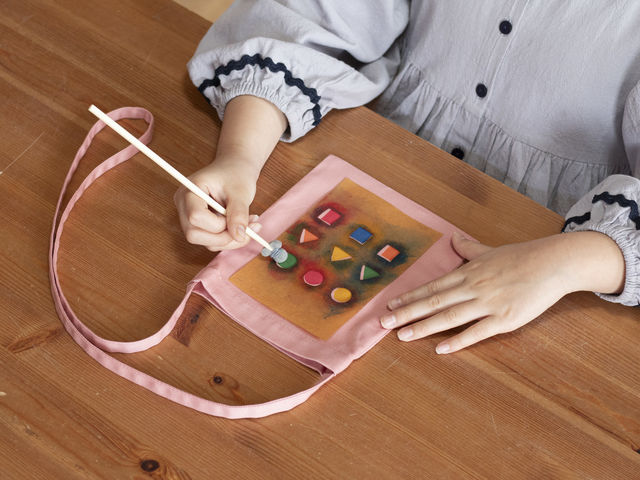 �q����3�΂���̌����\�ł��B_Ha10 Textile�Pottery�Work Shop