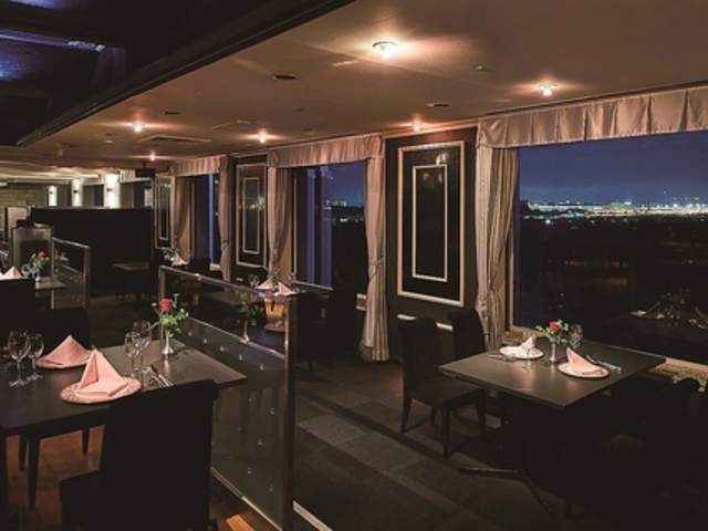 _CjO U gbv Dining The Top̎ʐ^1