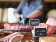 on A TABLE �I���A�^�[�u���̎ʐ^1