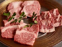 焼肉ダイニング りょうの写真1
