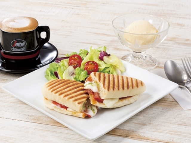 �Z�K�t���[�h�E�U�l�b�e�B�E�G�X�v���b�\ �L���K�[�f���q���Y�X�̎ʐ^1