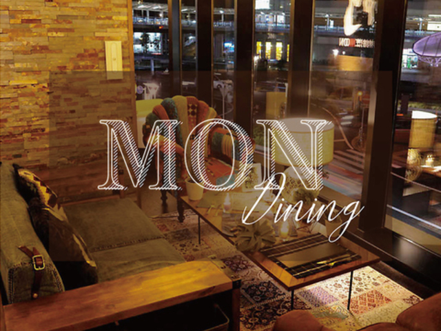 ~rXg Mon Dining JwX̎ʐ^1