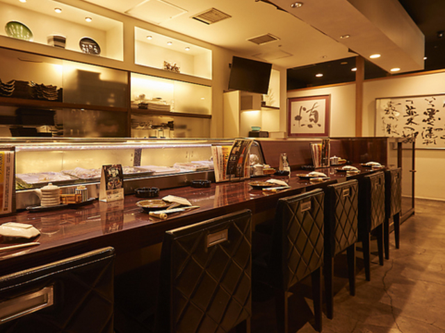 �B��ƌ��_�C�j���O ���q �������c�X�̎ʐ^1