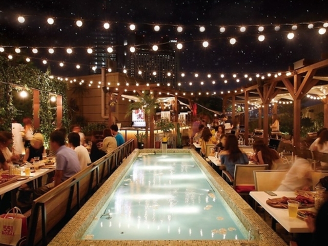 THE ROOFTOP BBQ rAK[f Ȃ΃p[NXX̎ʐ^1