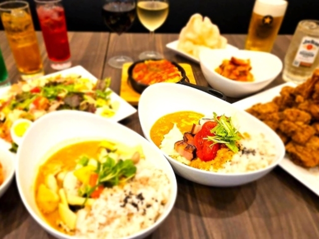ۂ߂J[ Bonga's Curry&Dining {KYJ[&_CjO̎ʐ^1