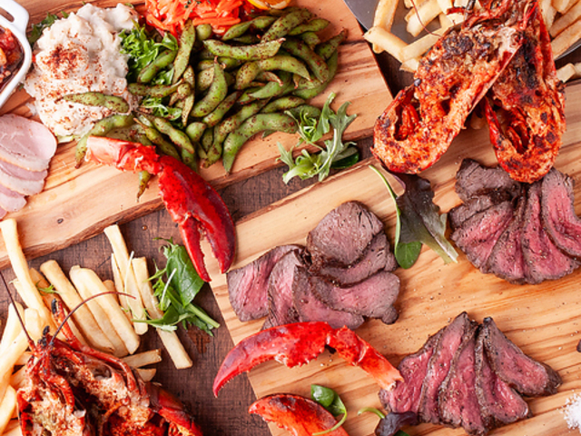 THE TOWER BEER GARDEN NAGOYA �r�A�K�[�f���̎ʐ^1