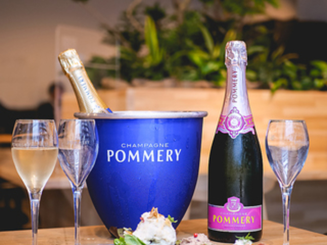 Toaster! Bread Cafe&Champagne Bar̎ʐ^1