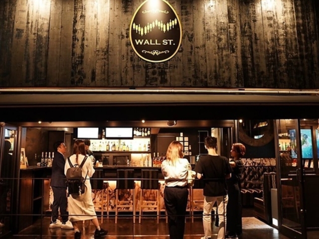 WALL ST.EH[Xg[g̎ʐ^1