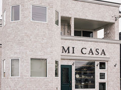 MICASA   cafe and gallery̎ʐ^1