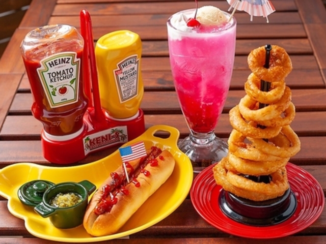 KENI-S ZAKKA&CAFE�̎ʐ^1