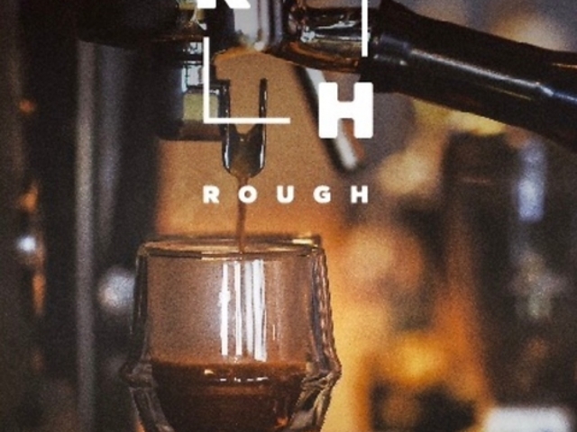 ROUGH CAFE & DINING BAR̎ʐ^1