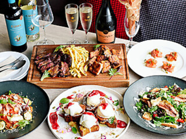 Head Quarters Cafe wbhNH[^[YJtF X̎ʐ^1