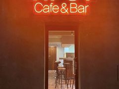 cafe&bar TIPSY JtFAho[ eBvV[̎ʐ^1