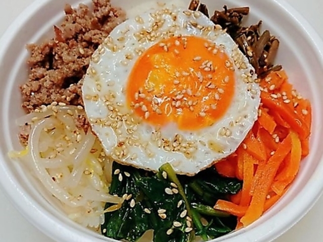 Dining K _CjO P[̎ʐ^1