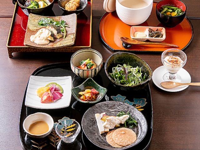 �I�[�K�j�b�N���X�g���� �l�G�V�̎ʐ^1