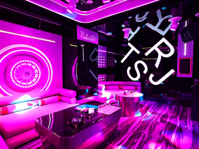 Vl ȉ BOX JIP 3K̎ʐ^1