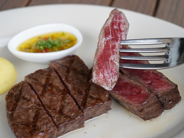 STEAK HOUSE AGED̎ʐ^1