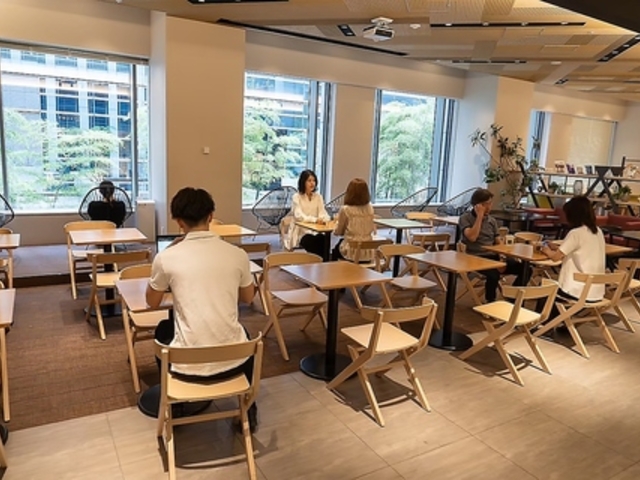 Cafe&Bar �ƂƂ̂��̎ʐ^1