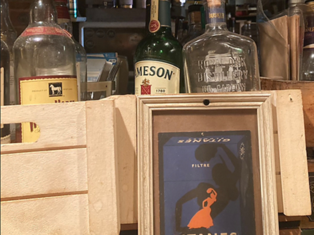 BAR MICHELLE o[~VF̎ʐ^1