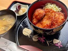 cafe & dining hinoyouzin �q�m���E�W���̎ʐ^1