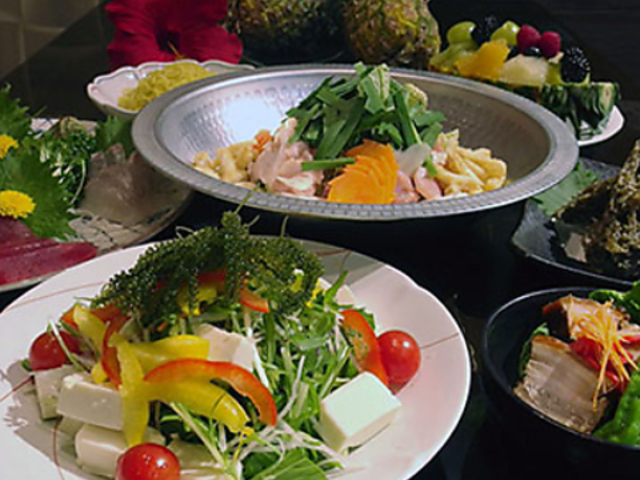 ~[WbNo[͂ҁ[WOMAN E[}̎ʐ^1