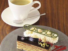 PATISSERIE NAJAC �p�e�B�X���[ �i�W���b�N �V�h�̎ʐ^1