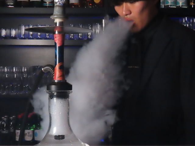 Shisha bar Land �V�[�V���o�[�����h�̎ʐ^1