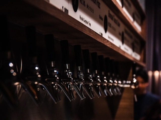 Draft Cocktail Lab �h���t�g �J�N�e�����{�̎ʐ^1