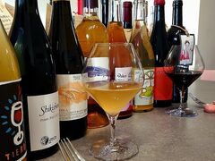 ワイン&デリ バレーナの写真1