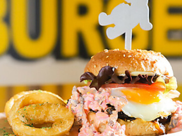 PERFECT BEER BURGER �p�[�t�F�N�g�r�A�o�[�K�[ �ԉH�̎ʐ^1