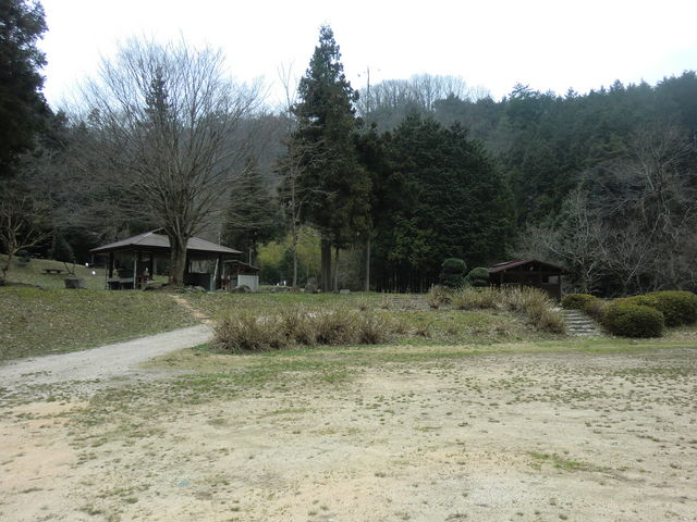 �ق��錩����