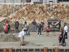 �O�c�K���c�L�O�Y�ƌ����^���Â���̌��̎ʐ^