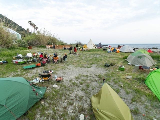 �ő�Q�O����̓e���g��ݒu�ł���L���X�y�[�X_���l�t�����[�p�[�N