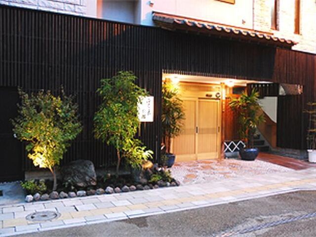 �ӂ��ǃO���[�v