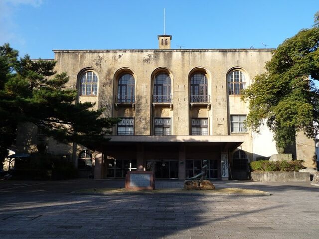 �ʕ{�s���������فi���ʕ{����j�̎ʐ^1