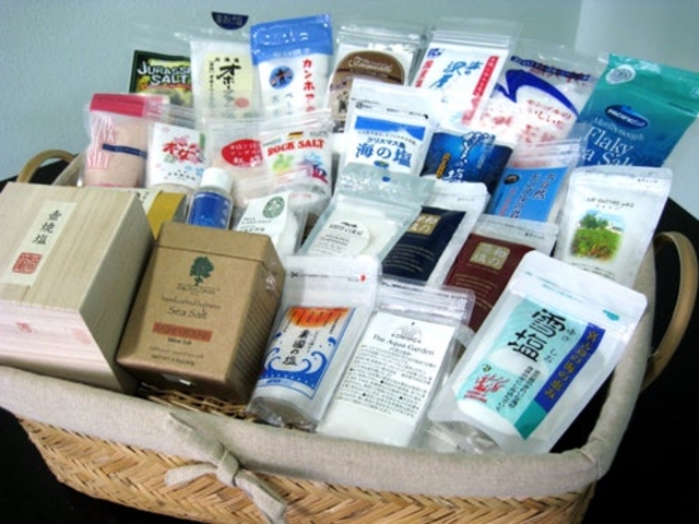 �U �A�N�A�K�[�f��