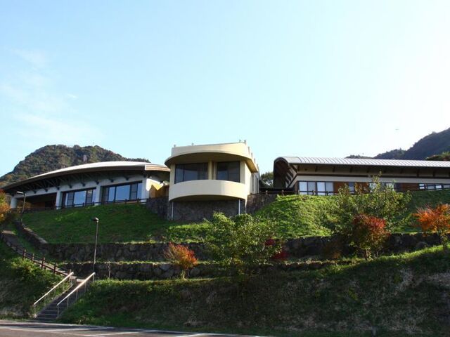 �ӂ邳�Ɖ�z�ٔ��ʎR���̎ʐ^1