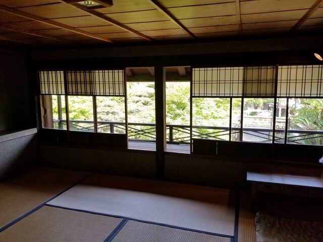 ���ؓc�ƕ���