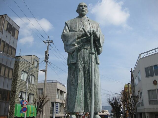 �Ëv���w�i�Ȃ����E�ɐ����O�̔�E��F�@�ٌ����j�̎ʐ^1