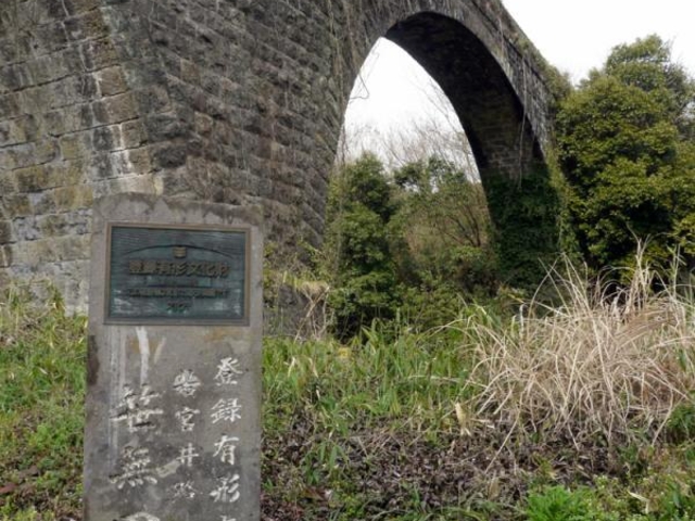 �����c���H��