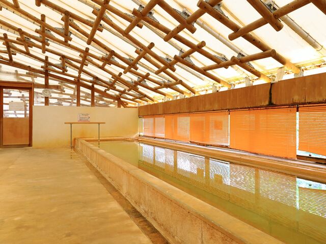 �N�A�p�[�N�@����