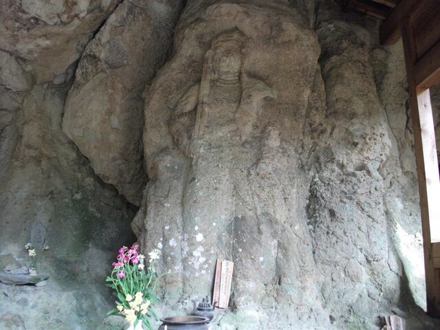 ��R���R���E�O�̋{�̌i�̎ʐ^1