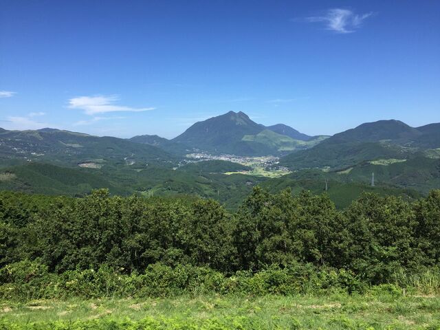 �։z�W�]��