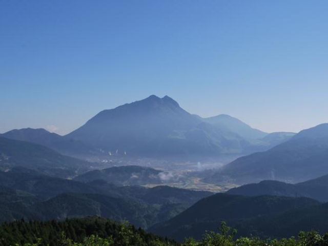 �։z�W�]��