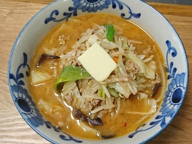 ���[�����E�J�t�F����