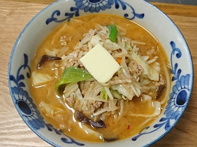 ���[�����E�J�t�F����