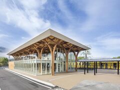 �R�z�s�c�[���X�g�C���t�H���[�V�����Z���^�[YUFUiNFO�̎ʐ^1