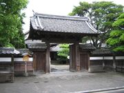 ��t�Ɖ����~�E������ƏZ��̎ʐ^1